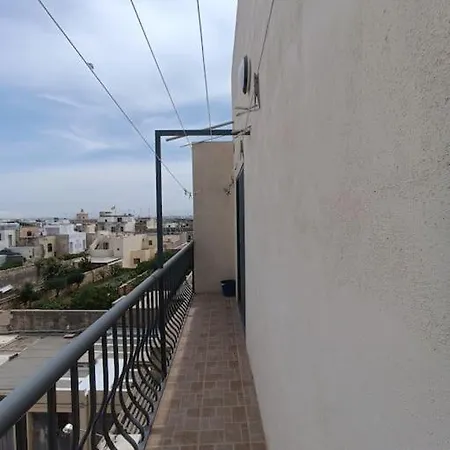 Serene In Haz-zebbug * Zebbug (Southern Region)